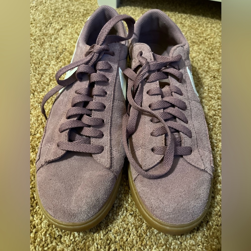 Nike Sport suede sneaker in plum size 10 - Picture 2 of 5